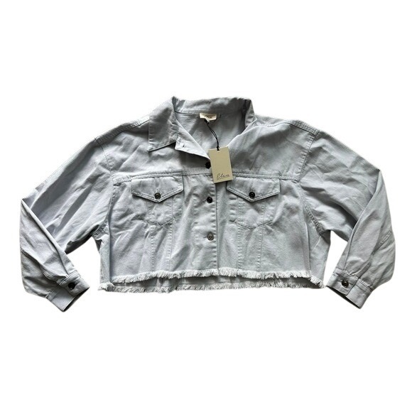 Elan Jackets & Blazers - NWT! Elan Women's Blue Denim Cropped Jacket size Medium